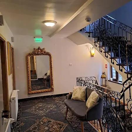 Zwei Hirsche Зефельд-ін-Тіроль