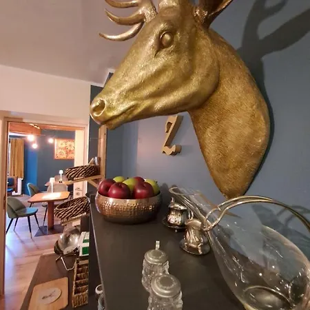 Дерев'яний котедж Zwei Hirsche