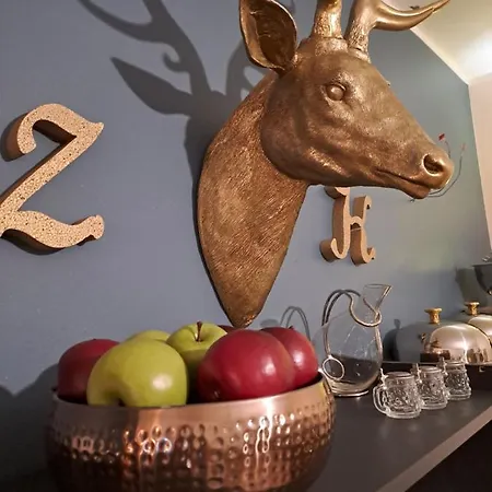 Zwei Hirsche Зефельд-ін-Тіроль