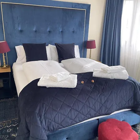 Zwei Hirsche * Seefeld in Tirol