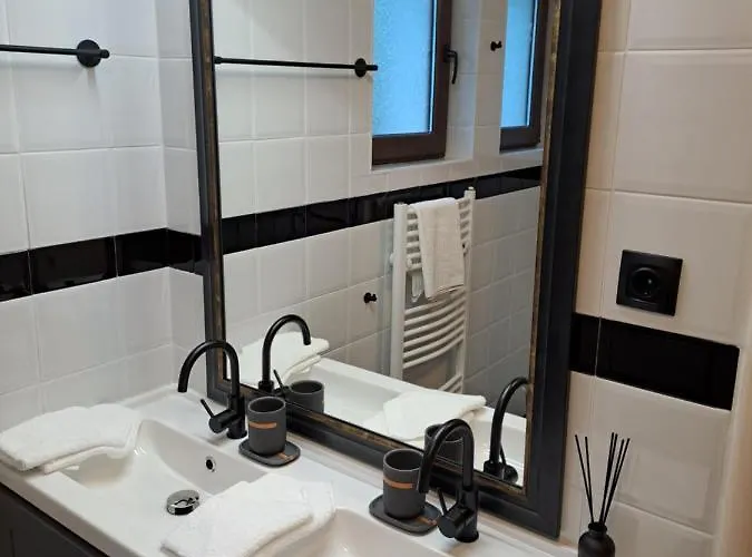 山林小屋 Zwei Hirsche *