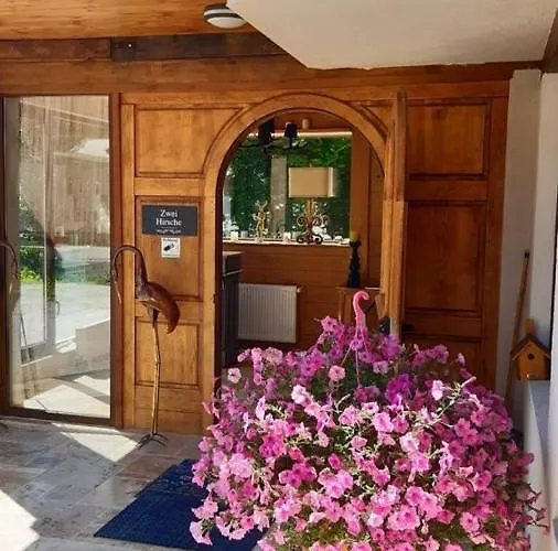 山林小屋 Zwei Hirsche