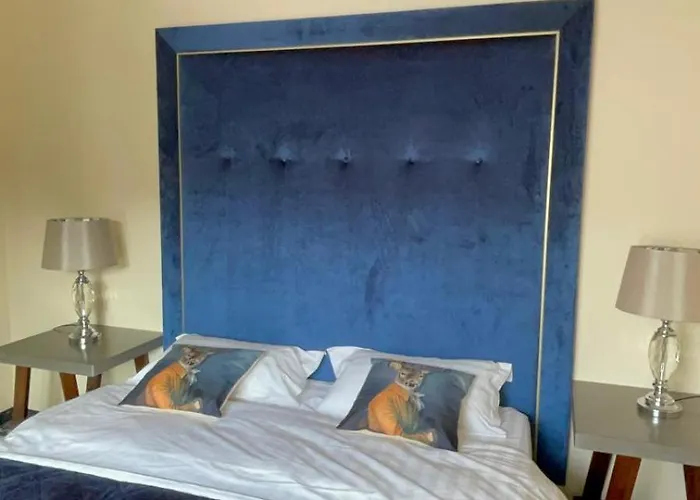 Zwei Hirsche Jaktstuga *