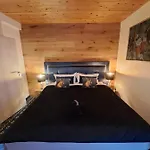 Zwei Hirsche *