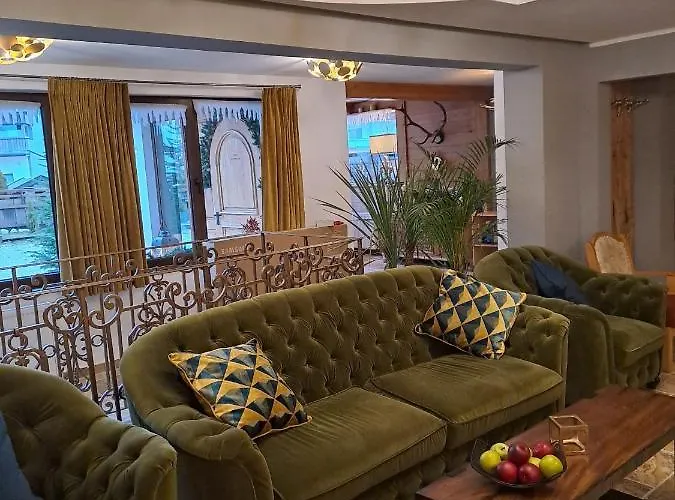 Дерев'яний котедж Zwei Hirsche *