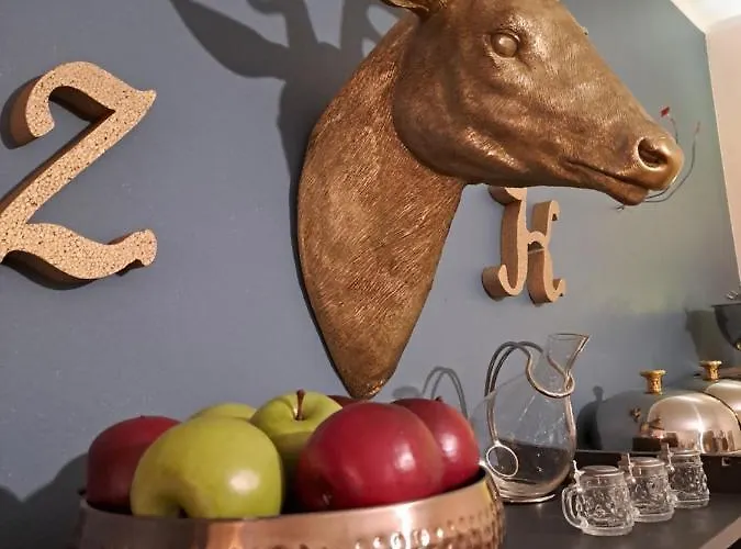 Zwei Hirsche Зефельд-ін-Тіроль