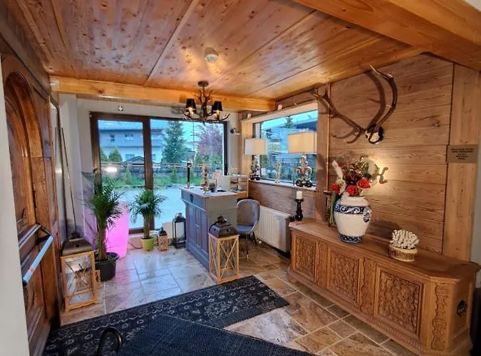 Zwei Hirsche Зефельд-ін-Тіроль